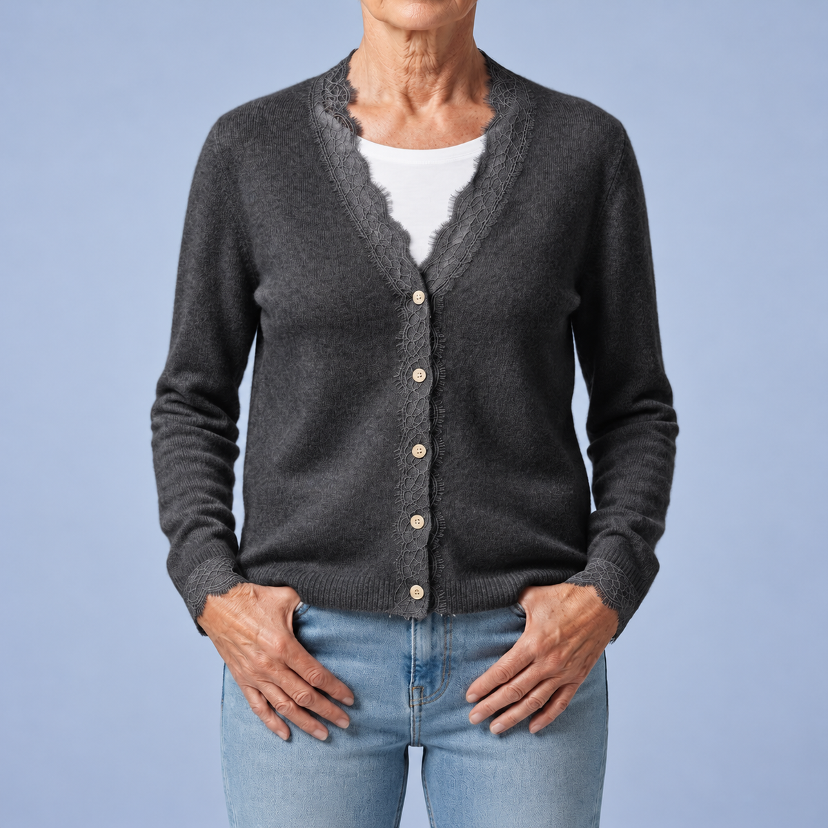Aurora | Cardigan à détails en dentelle